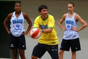 Luiz Claudio Tarallo, le nouvel homme fort du Brésil (photo: www.liganacionaldebasquete.com.br) Luiz Claudio Tarallo, le nouvel homme fort du Brésil (photo: www.liganacionaldebasquete.com.br)