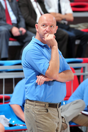 Il a fallu trouver des solutions pour Benny Mertens (photo: FIBA Europe/Viktor Rébay) Il a fallu trouver des solutions pour Benny Mertens (photo: FIBA Europe/Viktor Rébay)