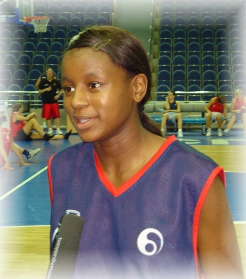Noémie Mayombo sur Vivacité, le journal des sports sur la RTBF Noémie Mayombo sur Vivacité, le journal des sports sur la RTBF