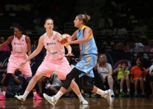 Emma Meesseman face à Elena Delle Donne (photo: monumentalnetwork.com) Emma Meesseman face à Elena Delle Donne (photo: monumentalnetwork.com)