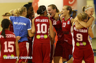 La Belgique peut savourer sa joie, son parcours est pour l'instant sans faute dans cet Euro U16 (photo: FIBAEurope/Grochala)