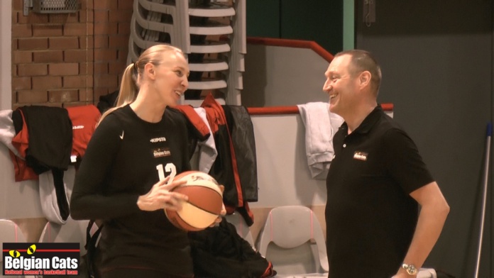 La Belgique aux portes de l'Euro, Noémie Mayombo forfait