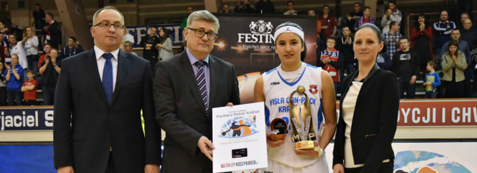 (Photo: basketligakobiet.pl/Kuba Skowron)