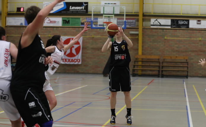 Kim Beeckmans avait la main chaude vendredi, 25pts, 7 sur 9 à 3 pts (photo: Eddy Lippens) Kim Beeckmans avait la main chaude vendredi, 25pts, 7 sur 9 à 3 pts (photo: Eddy Lippens)