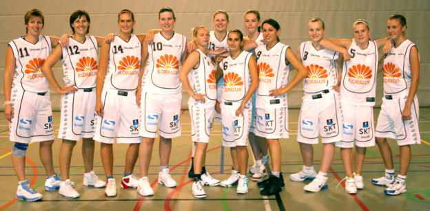 Une première victoire pour Blue Cats Ieper parmi l'élite et la tenue reliftée (photo: damesieper.be) Une première victoire pour Blue Cats Ieper parmi l'élite et la tenue reliftée (photo: damesieper.be)