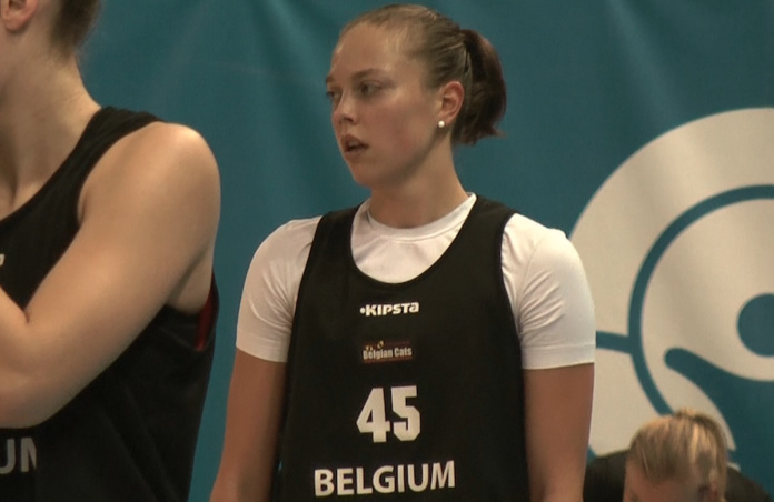 Pas d'Euro pour Julie Allemand (genou) Pas d'Euro pour Julie Allemand (genou)