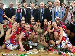L'équipe de Samara Source Fiba Europe.com (Ciamillo Castoria) L'équipe de Samara Source Fiba Europe.com (Ciamillo Castoria)