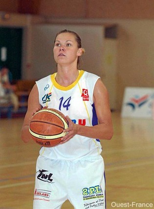 Brona Soltisova, nouvelle moncelloise (photo: Ouest France.fr) Brona Soltisova, nouvelle moncelloise (photo: Ouest France.fr)