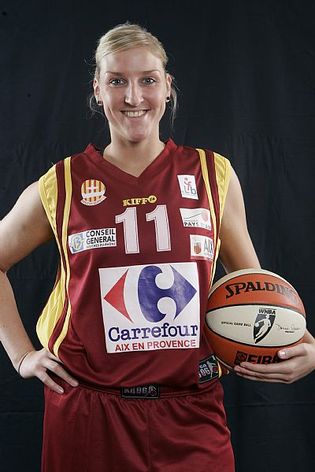 Laurence Van Malderen s'est arrêtée, une grande dame du basket belge Laurence Van Malderen s'est arrêtée, une grande dame du basket belge