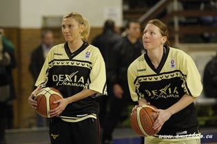 Stéphanie Dubuc, orpheline de Krystyna Szymanska-Lara (photo: Ch. Béka/amaphoto.eu