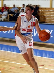 Nele Deyaert (Fibaeurope.com)