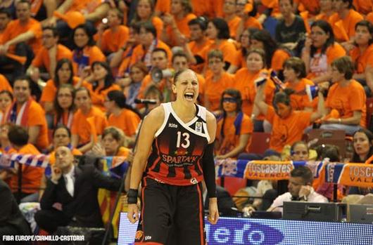 Diana Taurasi dans la fournaise espagnole - MVP (photo: FIBA Europe/Ciamilo-Castoria) Diana Taurasi dans la fournaise espagnole - MVP (photo: FIBA Europe/Ciamilo-Castoria)