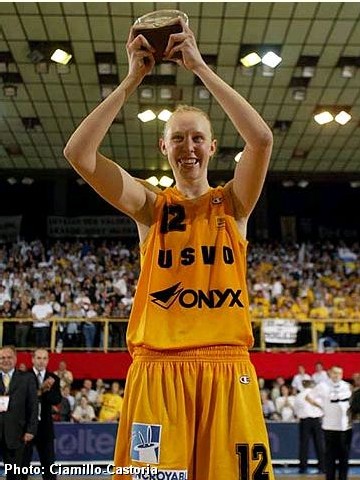 Ann Wauters, géant! (www.fibaeurope.com)