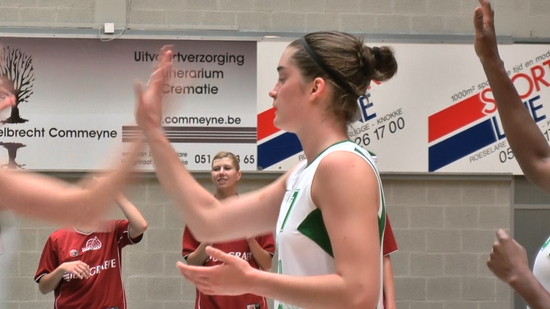 Anne-Sophie Strubbe sous le maillot de Waregem Anne-Sophie Strubbe sous le maillot de Waregem