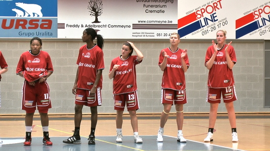 Brittany Ray, Katryna Gaither, Amandine Hallin, Oksana Agabalova et Laurence Van Malderen Brittany Ray, Katryna Gaither, Amandine Hallin, Oksana Agabalova et Laurence Van Malderen