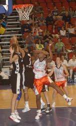 Valence malméné par Pecs 64-77 Valence malméné par Pecs 64-77