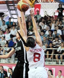 Hind Ben Abdelkader (photo: www.tbf.org.tr)