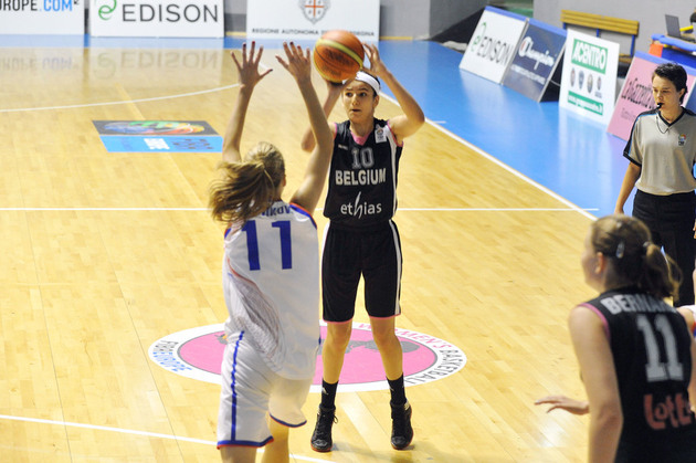 Hind Ben Abdelkader (photo: FIBA Europe / Michele Gregolin) Hind Ben Abdelkader (photo: FIBA Europe / Michele Gregolin)