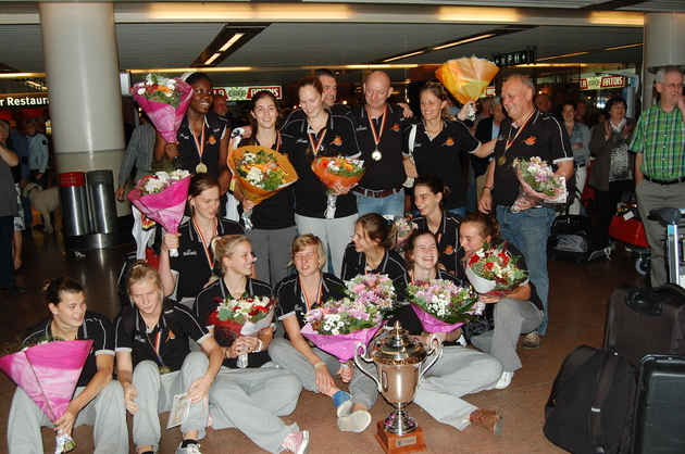 Belgium U18, championnes d'Europe de retour à Bruxelles (photo: V. Biebuyck)