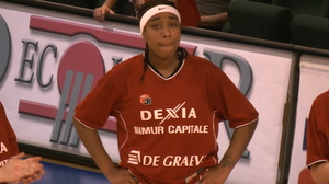 Une nouvelle marche à franchir pour Chandrea Jones, seule Américaine ?, avec Dexia Namur Une nouvelle marche à franchir pour Chandrea Jones, seule Américaine ?, avec Dexia Namur