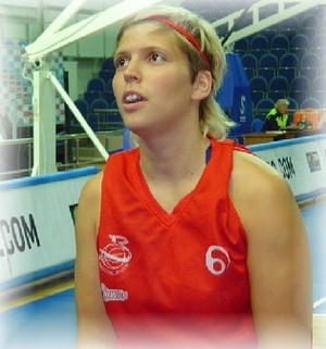 Fannie Vandesteene (Castors Braine), c'est fini Fannie Vandesteene (Castors Braine), c'est fini