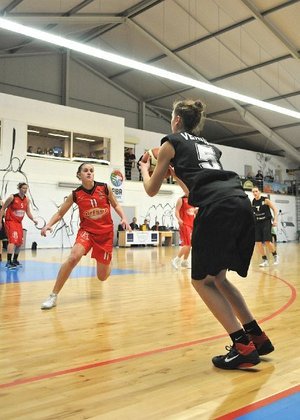 SKW / Spirou Monceau en Coupe (les photos de King/SKW) SKW / Spirou Monceau en Coupe (les photos de King/SKW)