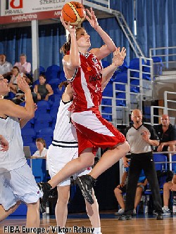 Lieselot Malfait, capitaine, en route pour le Mondial - Fibaeurope.com/Viktor Rebay