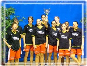 Waregem remporte le tournoi de Boulogne-Sur-Mer (photo: Eric Hadermann) Waregem remporte le tournoi de Boulogne-Sur-Mer (photo: Eric Hadermann)