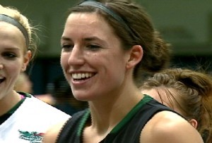 Julie Wojta va pouvoir goûter à la WNBA (photo: Fox11online)