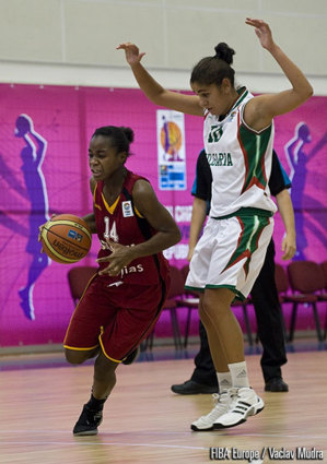 Emmanuelle Mayombo (photo: FIBA Europe/Vaclav Mudra)