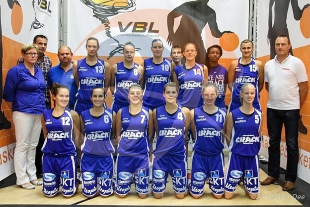 Crack Blue Cats Ieper 2012/2013 (photo: Ann-Dee Lamour/Basketfeminin.com) Crack Blue Cats Ieper 2012/2013 (photo: Ann-Dee Lamour/Basketfeminin.com)