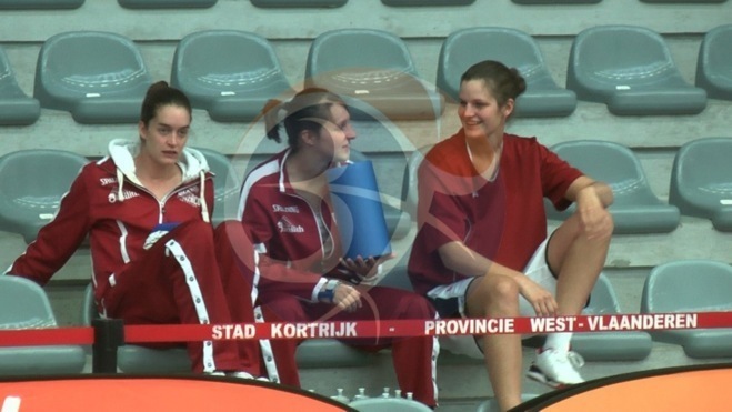 Si Anne-Sophie Strubbe et Miete Celus ont fait l'impasse, Jana Raman a planté à longue distance pour assurer la victoire des Young Cats à Namur Si Anne-Sophie Strubbe et Miete Celus ont fait l'impasse, Jana Raman a planté à longue distance pour assurer la victoire des Young Cats à Namur