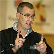 Tom Maher, le coach australien de la Chine (photo: FIBA.com)