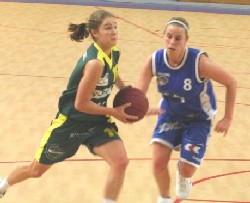 Daphne Van Dessel (ex-Waregem), une grosse motivation (photo: J.Decroos/SKW) Daphne Van Dessel (ex-Waregem), une grosse motivation (photo: J.Decroos/SKW)
