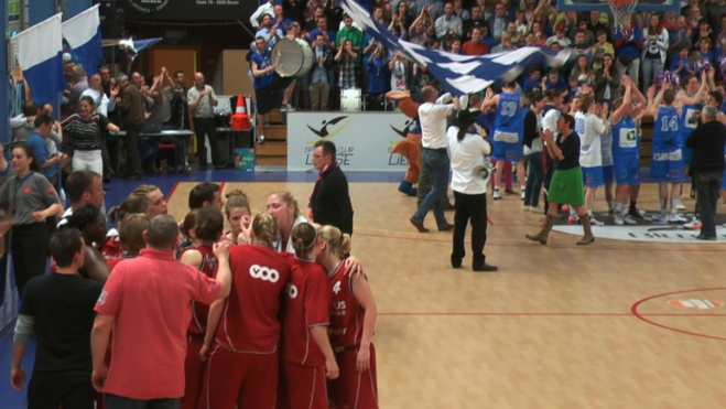 Kangoeroes-Boom bat Belfius Namur 73-57 et décroche la belle Kangoeroes-Boom bat Belfius Namur 73-57 et décroche la belle