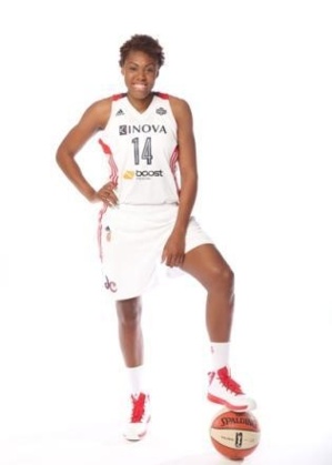 Drey Mingo sous le maillot de Washington Mystics (photo: monumentalnetwork.com) Drey Mingo sous le maillot de Washington Mystics (photo: monumentalnetwork.com)