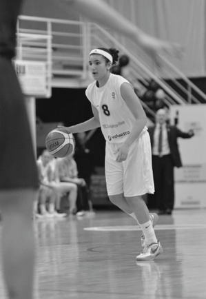 Noémie Mayombo, Laurence Van Malderen, Hind Ben Abdelkader (photo: King Chan)