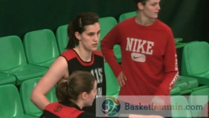 Jaleesa Maes à DBC Houthalen Jaleesa Maes à DBC Houthalen