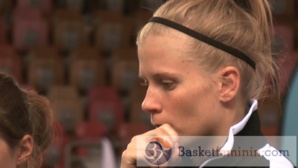 Julie Vanloo par Daniel Defour président de l'USO Mondeville: "elle crevait l'écran par son talent" Julie Vanloo par Daniel Defour président de l'USO Mondeville: "elle crevait l'écran par son talent"