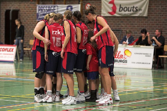 Runkster, la lutte pour le maintien (photo: Runkster/www.rddb.be) Runkster, la lutte pour le maintien (photo: Runkster/www.rddb.be)