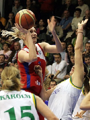 Maria Stepanova (CSKA) vers le Final 4 (photo: FibaEurope.com) Maria Stepanova (CSKA) vers le Final 4 (photo: FibaEurope.com)