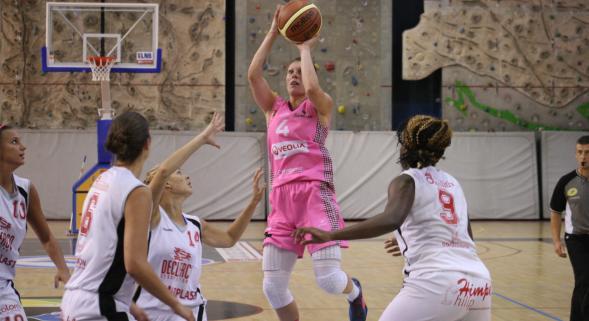 Préparation - Declercq Stortbeton Waregem s'incline 78-68 face à Arras Préparation - Declercq Stortbeton Waregem s'incline 78-68 face à Arras