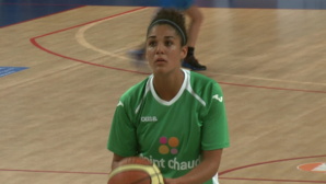 Lara Gaspar (Point Chaud Sprimont) marque aisément (photo: Basketfeminin.com)