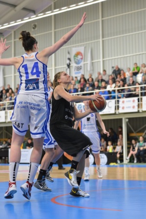 Sara Leemans a explosé le derby anverois Sara Leemans a explosé le derby anverois