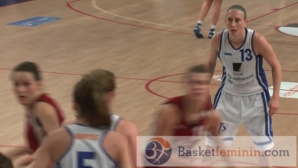 Anke De Mondt de plus en plus à l'aise Anke De Mondt de plus en plus à l'aise