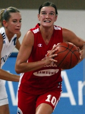 20 années de carrière, Nele Deyaert, un monument du basket belge