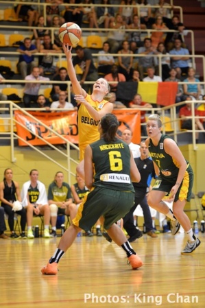 Equipe nationale - Julie Vanloo: "On en a marre"