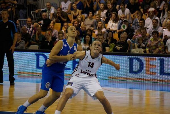 Anete Steinberga, un 3/3 pour la Lettonie et le nouveau coach de Braine Anete Steinberga, un 3/3 pour la Lettonie et le nouveau coach de Braine