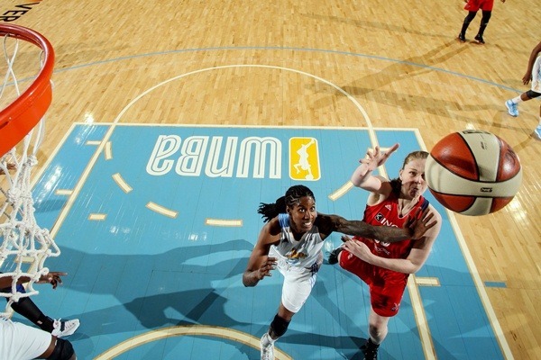WNBA - Un double-double et une victoire pour Emma Meesseman (Washington Mystics)