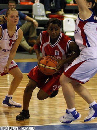 Noémie Mayombo (Photo: FIBAEurope/Neimanis) Noémie Mayombo (Photo: FIBAEurope/Neimanis)